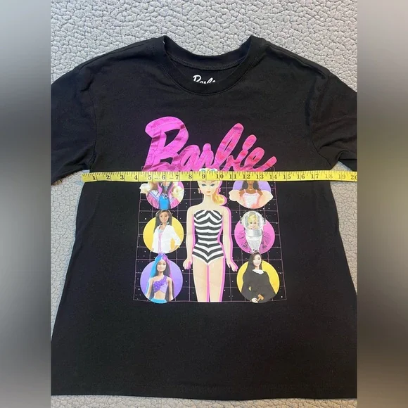 Mattel Barbie Short Sleeve T Shirt Juniors Size Medium Black And Pink - Picture 6 of 7